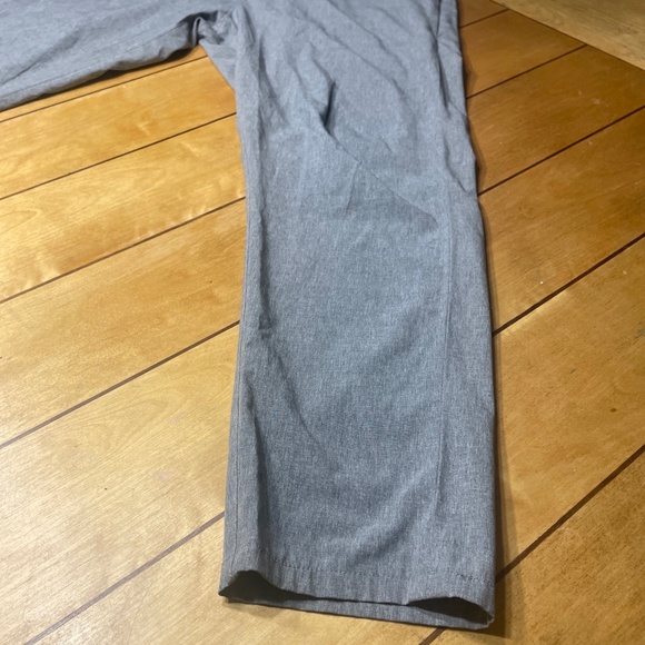 Vuori Aim Pant Size 34x29 Color Concrete Gray - Picture 6 of 16